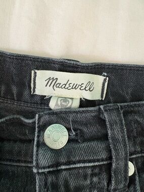 Madewell High-Rise Jeans in Charcoal Black